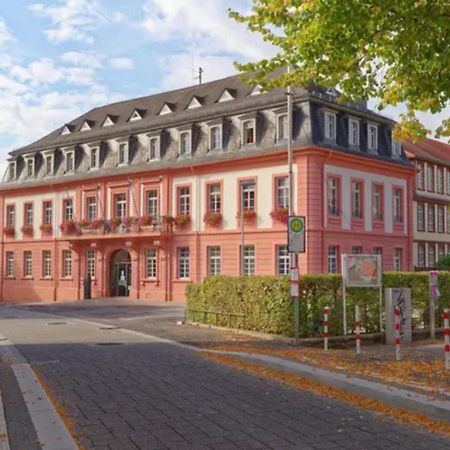 Grosse Ferienwohnung, Apartment In Leimen Wehome Komfort Exterior photo