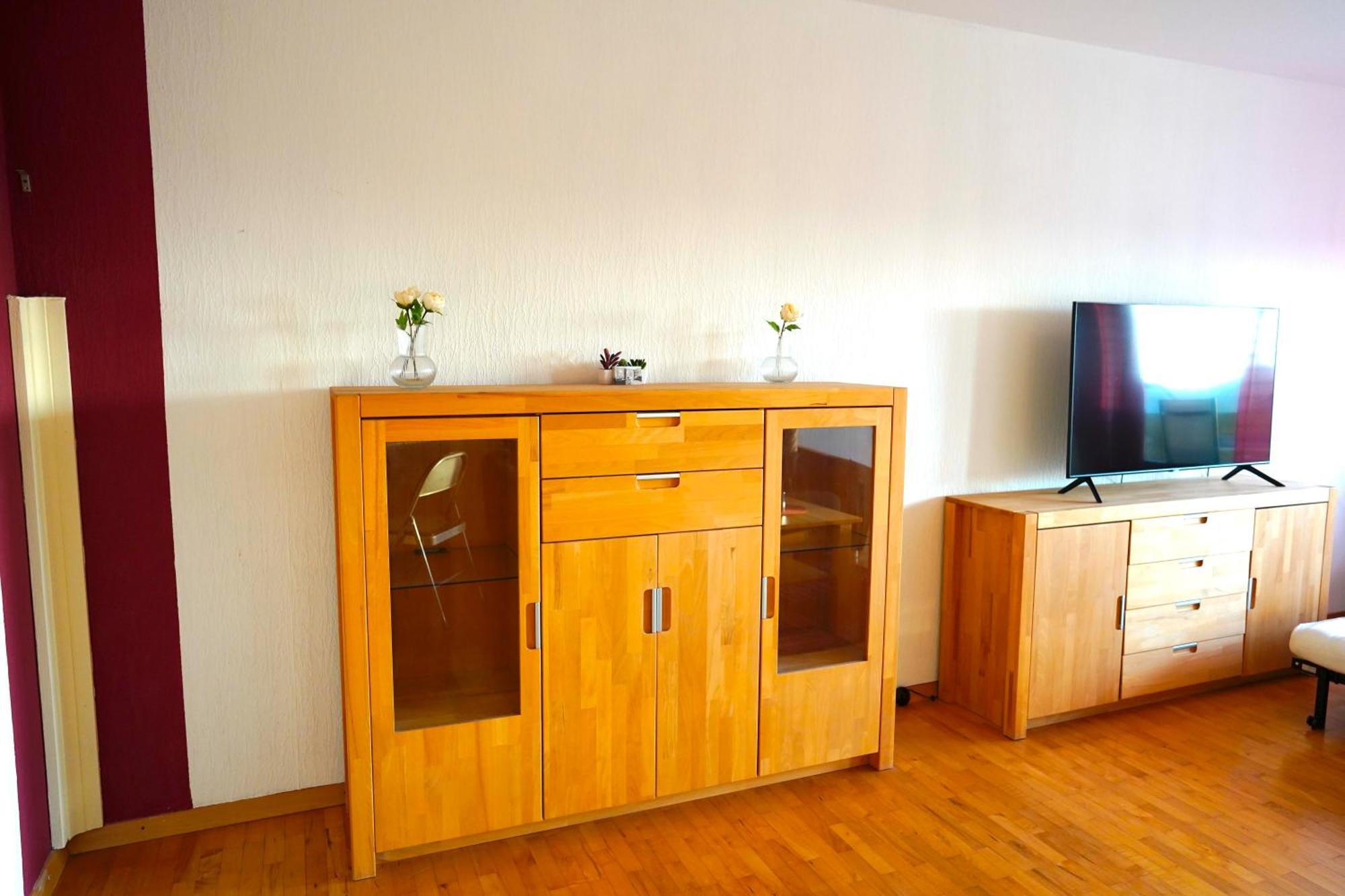 Grosse Ferienwohnung, Apartment In Leimen Wehome Komfort Exterior photo